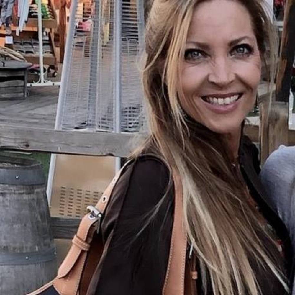 Meet your Posher, Julie